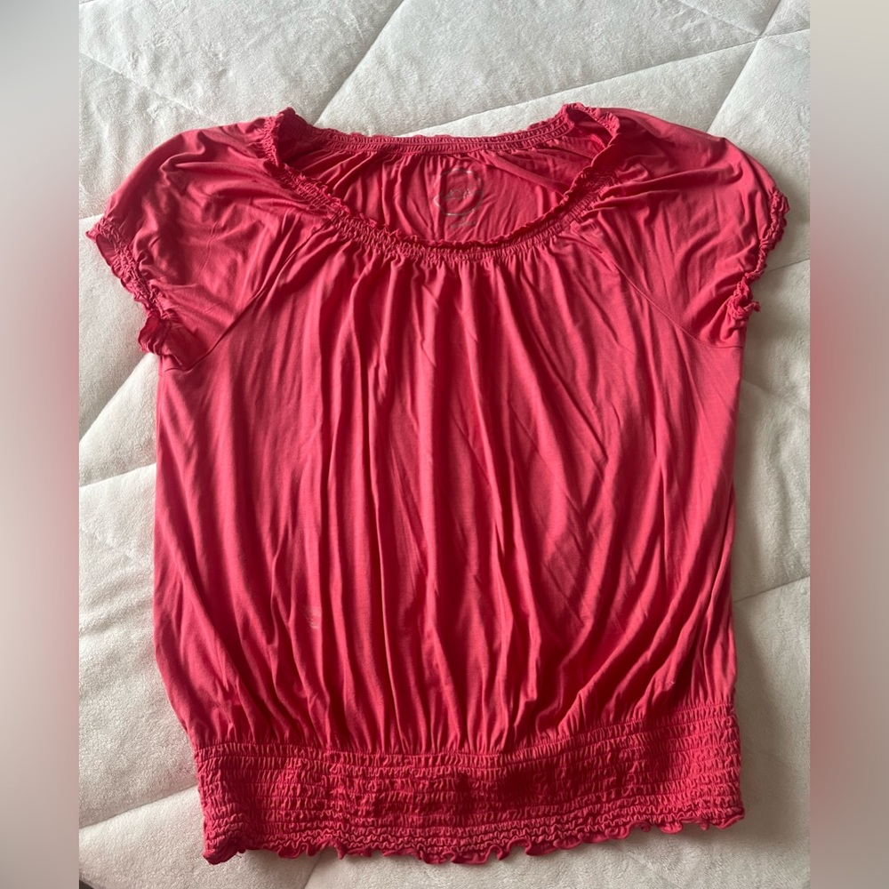 Short sleeve top
